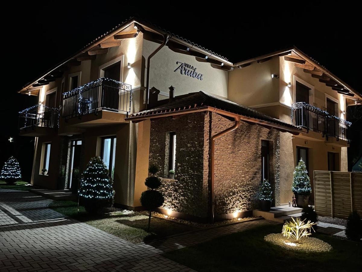 Aruba & Private * Keszthely