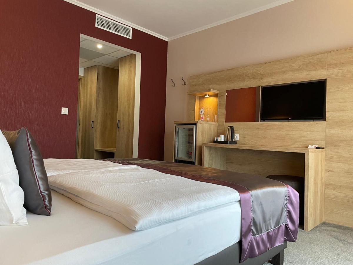 B&B Aruba & Private *