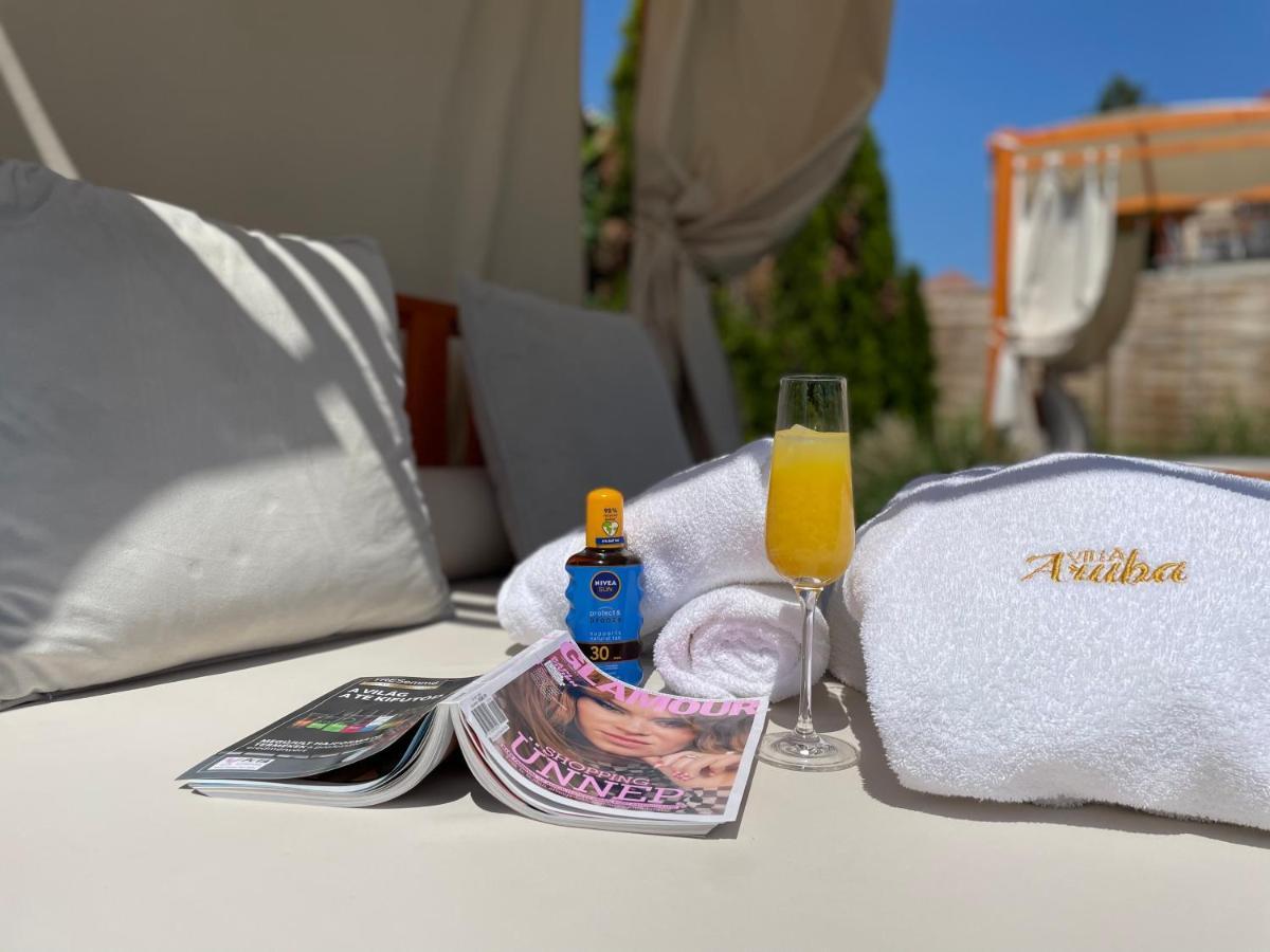 Aruba & Private