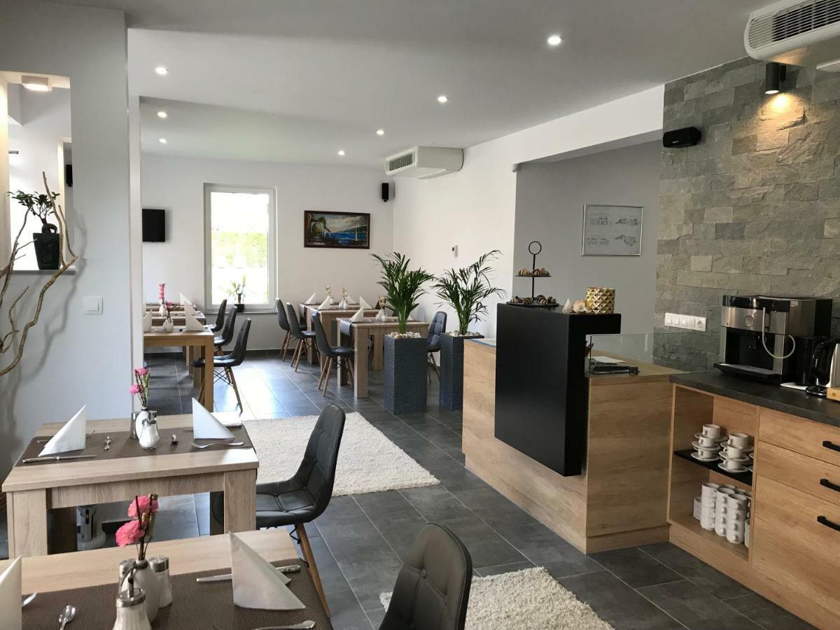 B&B Aruba & Private Keszthely